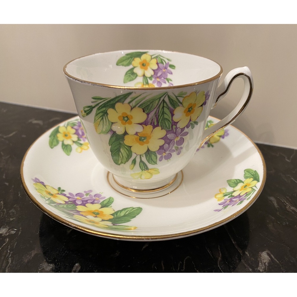 Duchess Bone China Flower Vintage Teacup & Saucer Made In England